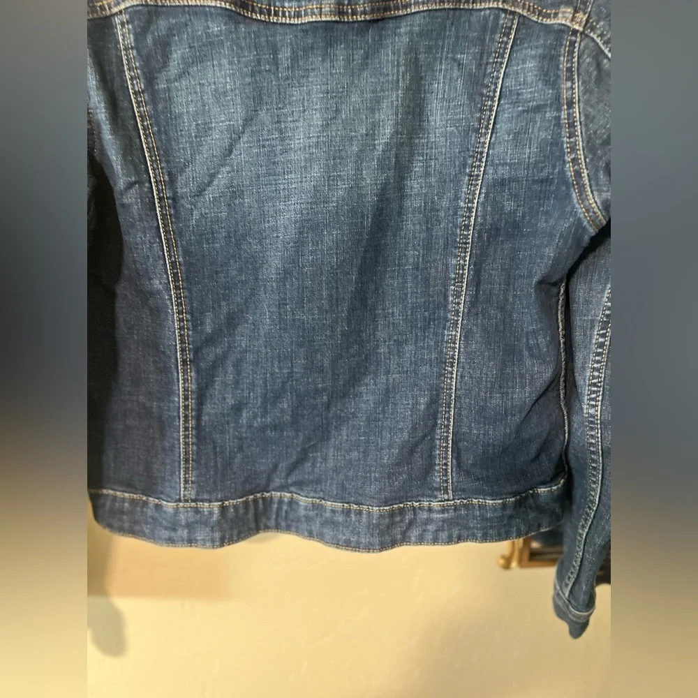 Lee Modern Series Trucker Style Denim Jacket Medium/Dark Wash Size L